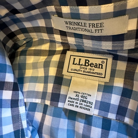LL Bean Traditional Fit Wrinkle Free Button Down sz XL - Picture 3 of 7